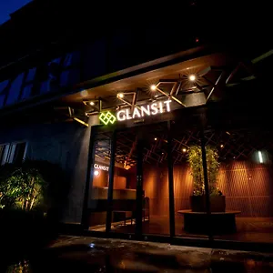 カプセルホテル Glansit京都河原町, 京都市