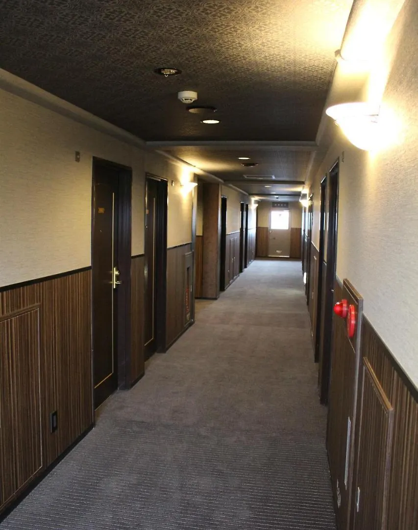 Kyoto Horikawa Inn 2*,